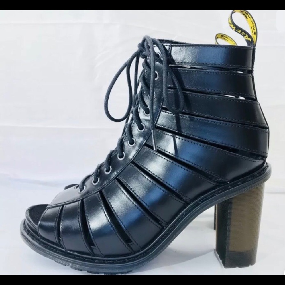*SOLD****NEW Doc Marten Black Emilyann
